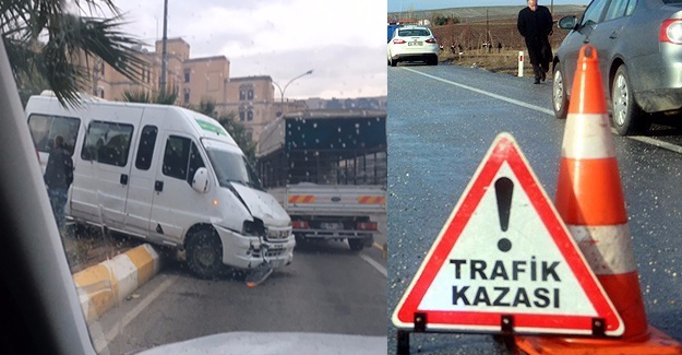 Şanlıurfa'da Minibüs İki Otomobile Çarptı