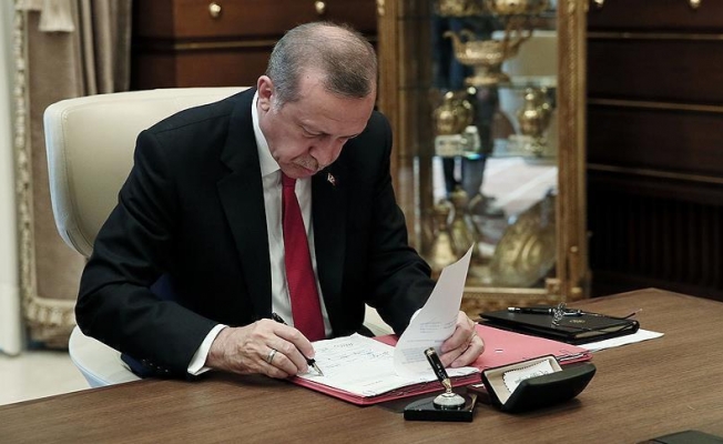 Erdoğan 13 üniversiteye rektör atadı