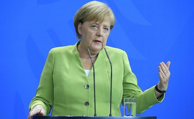 Merkel: Bu kadarını daha önce hiç görmedik