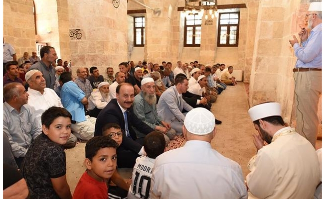 Tarihi Pazar Camii İbadete Açıldı
