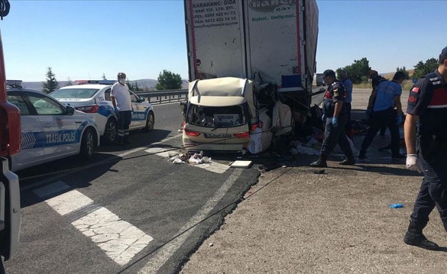 Ankara'da gurbetçi aile kaza yaptı: 5 ölü