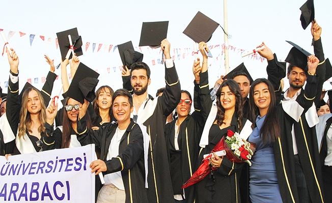 Harran’da 3 bin 805 öğrenci mezun oldu