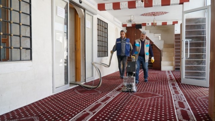 Haliliye'deki Camiler Ramazan Ayına Hazırlanıyor