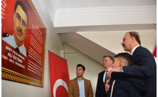 Şanlıurfa'da şehit polis Ali Öztürk adına kütüphane açıldı
