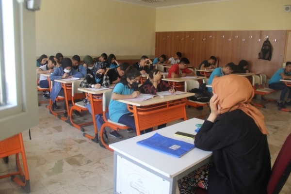 Eyyübiye'de 2000 öğrenciye ödüllü deneme sınavı