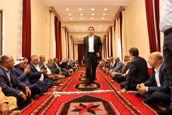 Başkan Özyavuz'un Millet Odası Bayramda Doldu Taştı