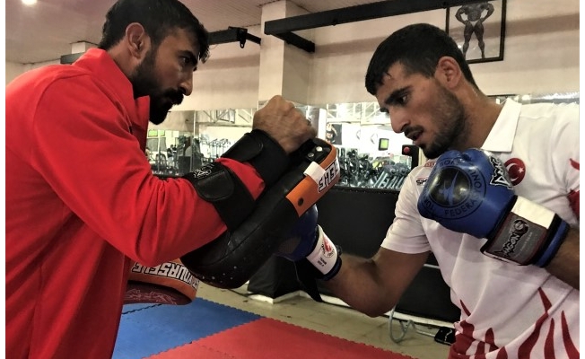 Milli kick boksçu Yaşar'ın hedefi İslami Dayanışma Oyunları