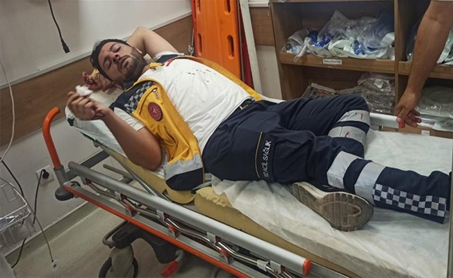 Şanlıurfa'da ambulans şoförünü darbeden sürücü gözaltına alındı