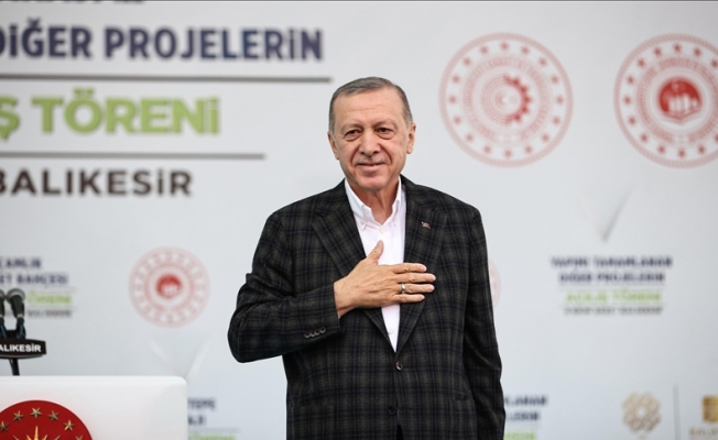 Erdoğan: "Mevcut sıkıntıları da biz çözeriz, biz çözeceğiz"