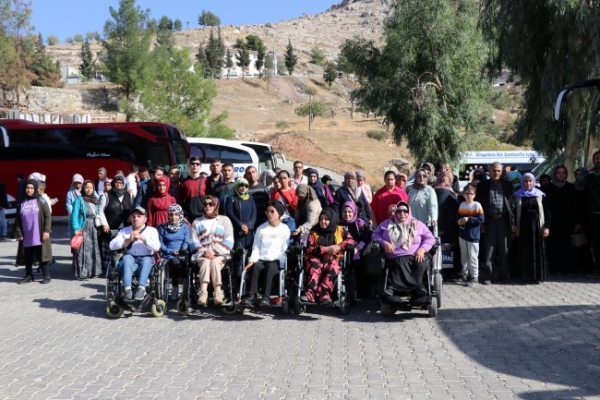 Büyükşehir'den Engelli Bireylere Halfeti Turu