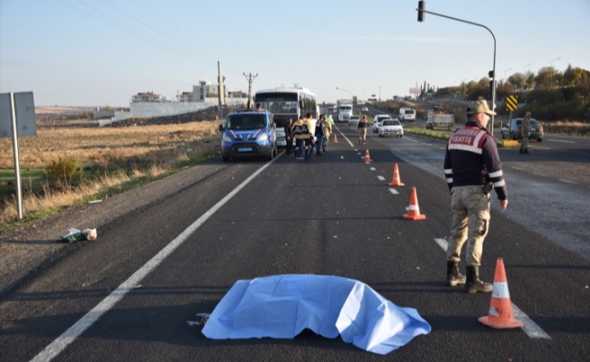 Şanlıurfa'da minibüsün çarptığı işçi öldü