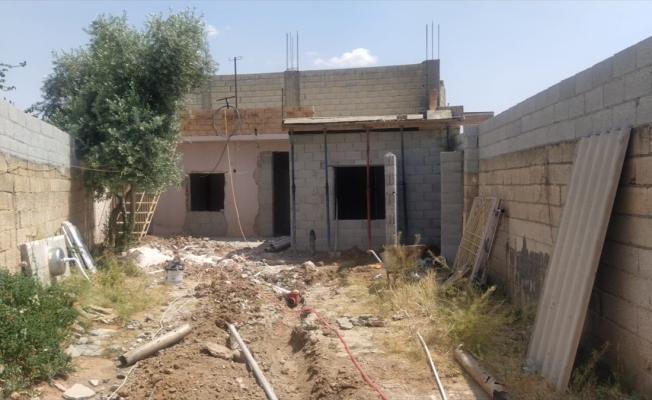 Şanlıurfa'da tadilat yapılan evin bahçesinde iki el bombası bulundu