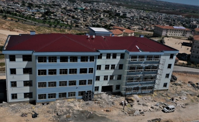 Şanlıurfa'da depremlerde ağır hasar gören 63 okulun yerine yenileri yapılacak