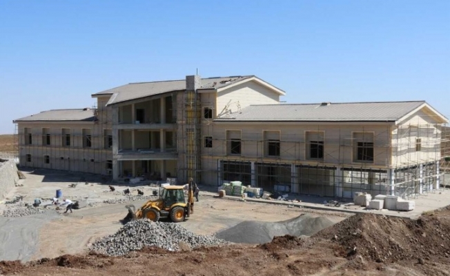 Karacadağ Kayak Merkezi'nde otel inşaat devam ediyor
