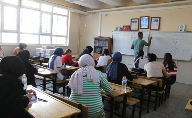 Haliliye’de öğrencilere üniversiteye hazırlık kursu