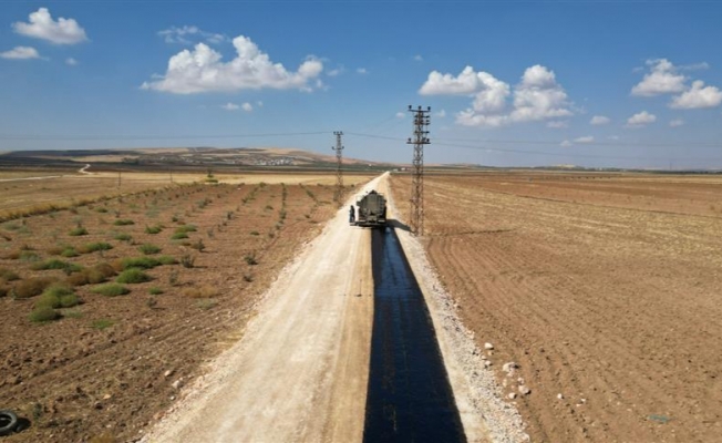 Büyükşehir’den Suruç kırsalında asfalt seferberliği